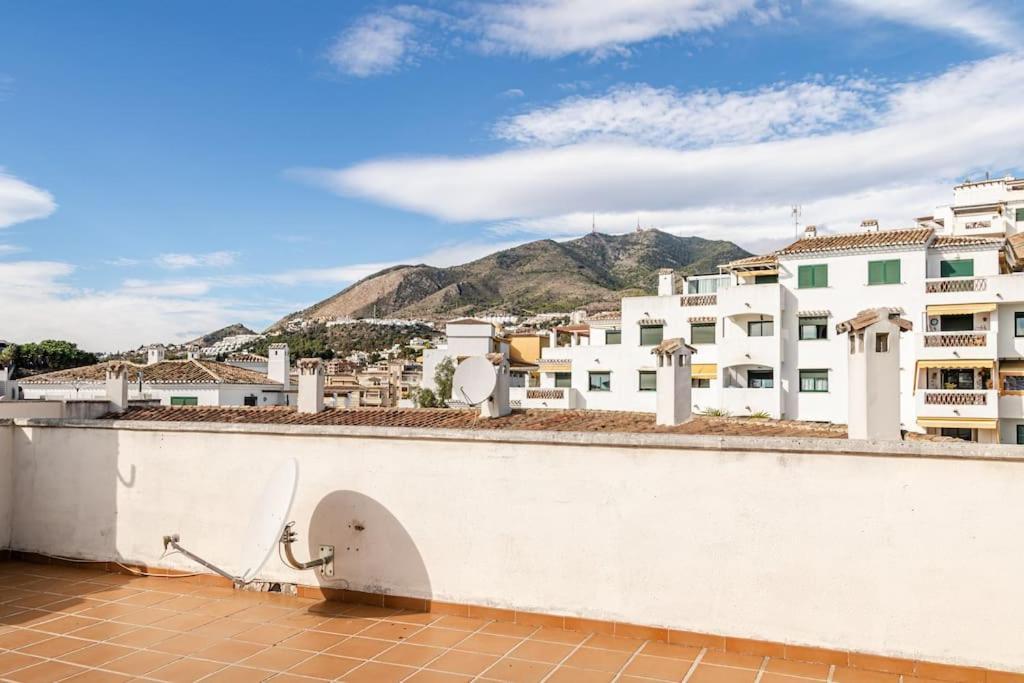 Home Rosa Benalmadena Bagian luar foto