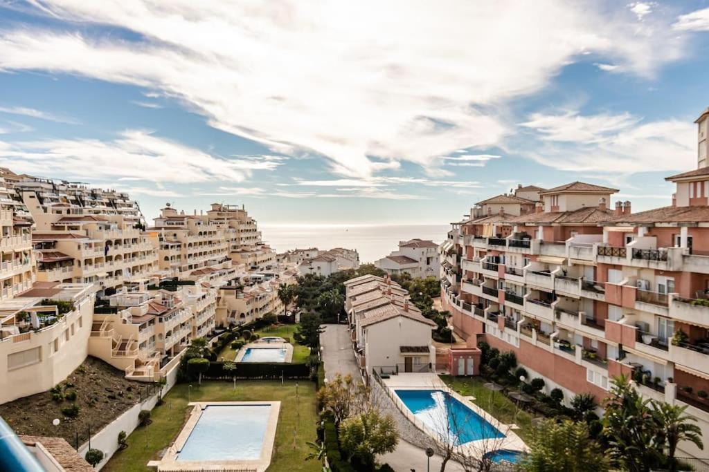 Home Rosa Benalmadena Bagian luar foto