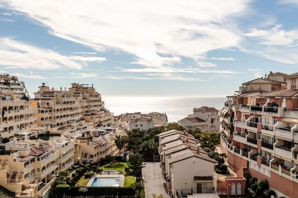 Home Rosa Benalmadena Bagian luar foto